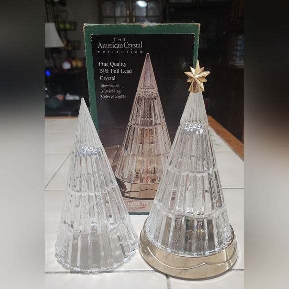 Holiday tree, American crystal collection 24% full Lead Crystal with lights Plus - Picture 4 of 4